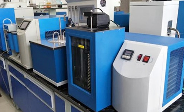 Canadian Customer’s Visit to Our Instrument Manufacturing Department 